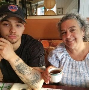 Meet your Posher, Cheryl